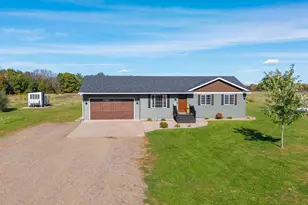 9569 291st Ave NE, North Branch, MN 55056 - Photo 7