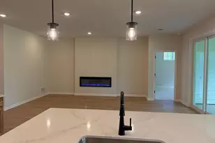 8212 Haywood Dr, Lino Lakes, MN 55014 - Photo 9