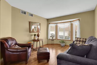 12818 Glen Court, Apple Valley, MN 55124 - Photo 5