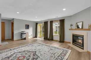 12818 Glen Ct, Apple Valley, MN 55124 - Photo 25