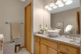 12818 Glen Ct, Apple Valley, MN 55124 - Photo 19