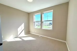 2279 Beechwood Ave, Saint Paul, MN 55116 - Photo 13