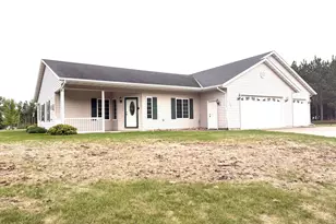386 Lake Ave NE, Clearbrook, MN 56634 - Photo 1