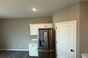 2726 Ivan Ave NE, Saint Michael, MN 55376 - Photo 5