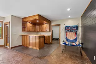 555 Chinnock Ln, River Falls, WI 54022 - Photo 41
