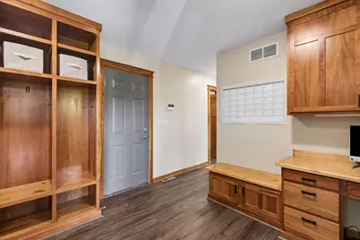 555 Chinnock Lane, River Falls, WI 54022 - Photo 33