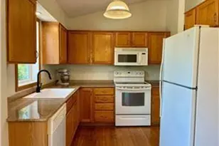 1283 Creekside Dr, Waconia, MN 55387 - Photo 5