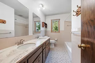 67 13th Ave SW, New Brighton, MN 55112 - Photo 9