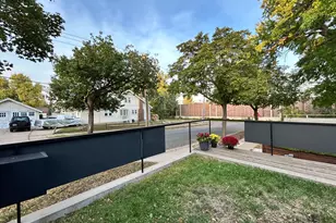 109 E 48th St, Minneapolis, MN 55419 - Photo 11