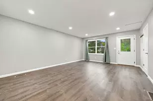 956 Humboldt Ave, West Saint Paul, MN 55118 - Photo 11
