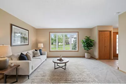 13640 Gardenia Path, Apple Valley, MN 55124 - Photo 7