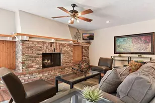 10211 Cedar Lake Rd, Minnetonka, MN 55305 - Photo 9