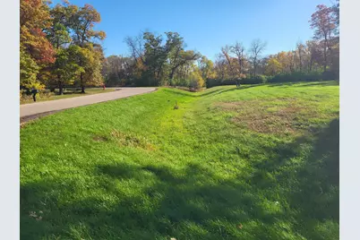 813, 819 & 823 Thomas Drive NE, Alexandria, MN 56308 - Photo 3