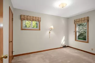 4036 Hampshire Ave N, Crystal, MN 55427 - Photo 17
