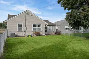 1311 W 5th St, Winona, MN 55987 - Photo 23