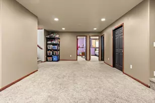 1240 38th Ave S, Moorhead, MN 56560 - Photo 23