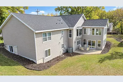 310 N Lincoln Street, Redwood Falls, MN 56283 - Photo 5