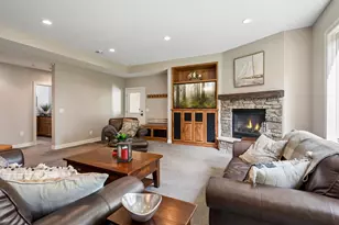 14030 Stonegate Ln, Minnetonka, MN 55345 - Photo 31