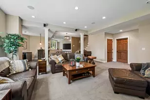 14030 Stonegate Ln, Minnetonka, MN 55345 - Photo 49