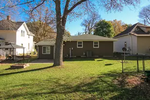508 N Main St, Winthrop, MN 55396 - Photo 23
