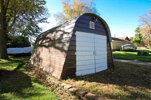 508 N Main St, Winthrop, MN 55396 - Photo 25