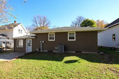 508 N Main Street, Winthrop, MN 55396 - Photo 21