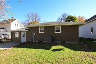 508 N Main St, Winthrop, MN 55396 - Photo 21