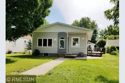 725 N Washington Avenue, Saint Peter, MN 56082 - Photo 1