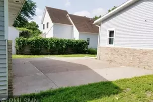 725 N Washington Ave, Saint Peter, MN 56082 - Photo 19