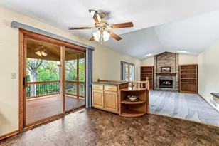 3043 Walter St, Maplewood, MN 55109 - Photo 9