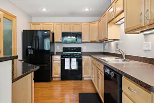 15225 Stonewood Terrace, Burnsville, MN 55306 - Photo 11