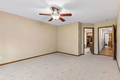 9813 Wedgewood Circle, Woodbury, MN 55125 - Photo 31