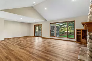 9813 Wedgewood Cir, Woodbury, MN 55125 - Photo 25