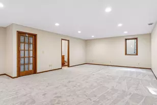 9813 Wedgewood Cir, Woodbury, MN 55125 - Photo 43