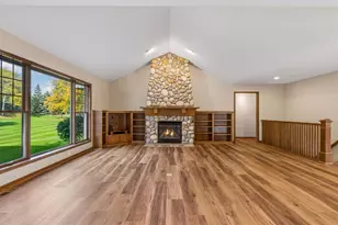 9813 Wedgewood Cir, Woodbury, MN 55125 - Photo 21