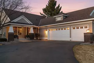 9813 Wedgewood Cir, Woodbury, MN 55125 - Photo 5