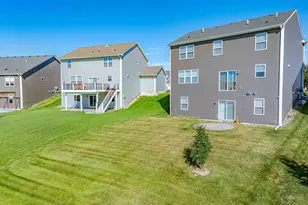 1457 Nutmeg Cir, Carver, MN 55315 - Photo 7