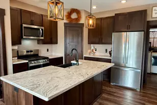 1122 3rd St, Wanamingo, MN 55983 - Photo 11