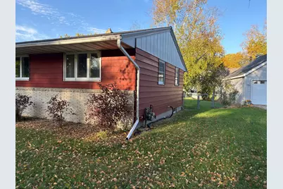 205 Sanford Road, Benson, MN 56215 - Photo 7