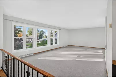 909 7th Avenue, Howard Lake, MN 55349 - Photo 5