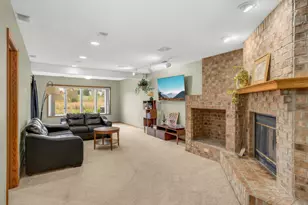 18062 Judicial Way N, Lakeville, MN 55044 - Photo 17