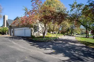 2419 Golf View Dr, River Falls, WI 54022 - Photo 67