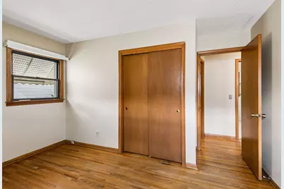 3739 Lee Avenue N, Robbinsdale, MN 55422 - Photo 9