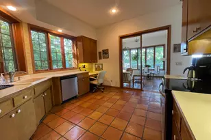 44 Peninsula Rd, Dellwood, MN 55110 - Photo 13