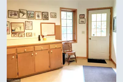 44 Peninsula Road, Dellwood, MN 55110 - Photo 25