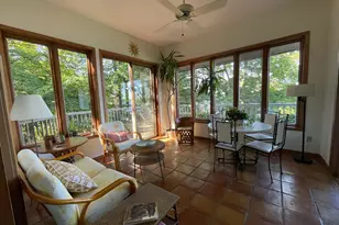 44 Peninsula Rd, Dellwood, MN 55110 - Photo 9