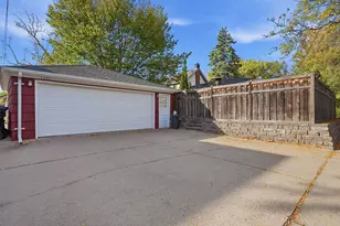 1101 W 53rd St, Minneapolis, MN 55419 - Photo 71