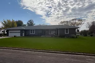 1125 Homewood Dr, Benson, MN 56215 - Photo 1