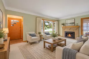568 Spring St, Mendota Heights, MN 55118 - Photo 3