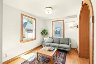 2017 Emerson Ave S, Minneapolis, MN 55405 - Photo 25